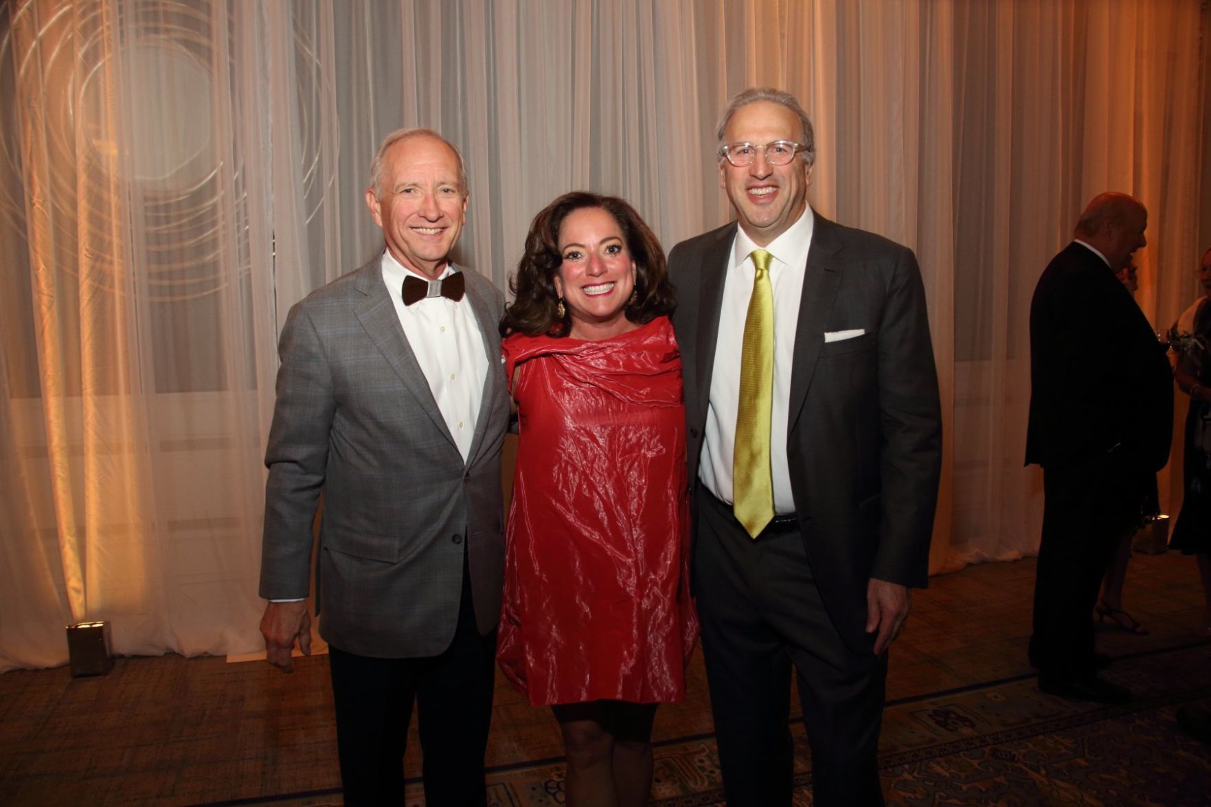 John David Elizabeth Mannen, Tom Hillman